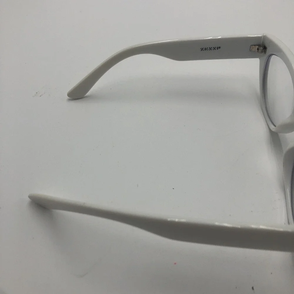 Zenni Optical Women's Eyeglass Frames White Cat Eye Preowned  With Case 50s Look